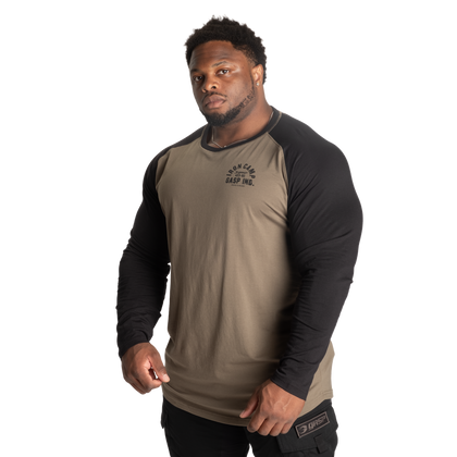 GASP Iron Camp Raglan LS (Washed Green / Black )