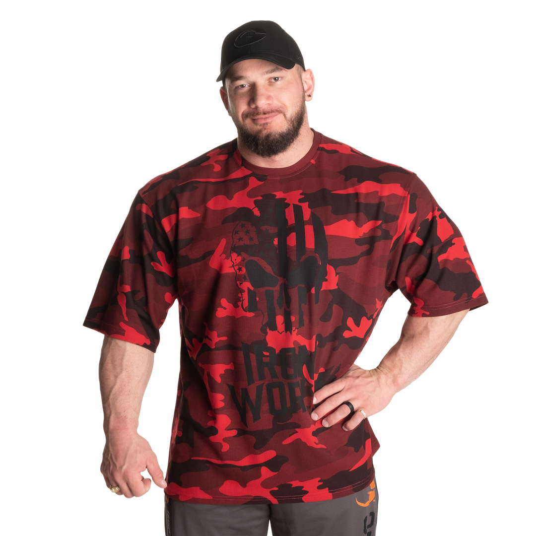 red camo tee